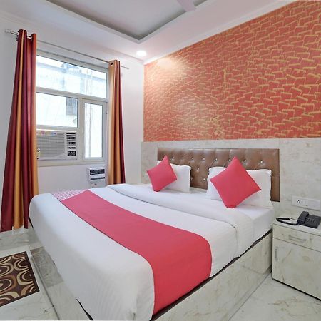 Hotel O Kanak Palace Нью-Делі Екстер'єр фото