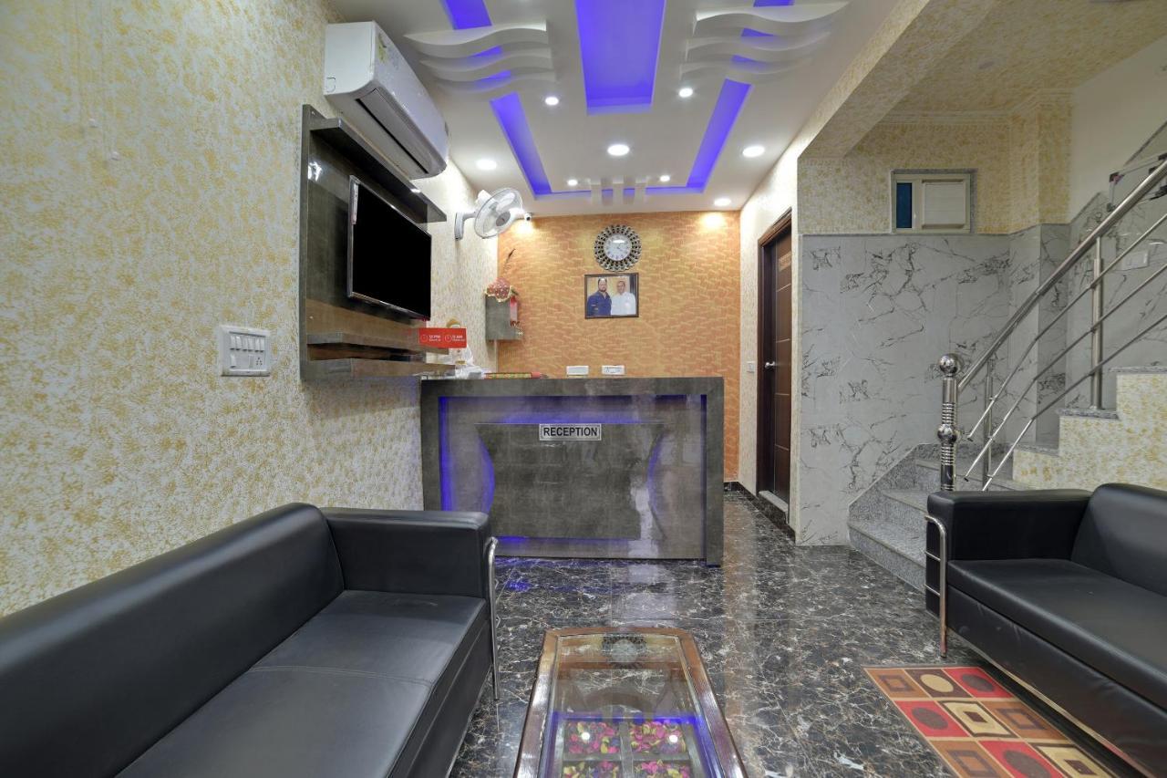 Hotel O Kanak Palace Нью-Делі Екстер'єр фото