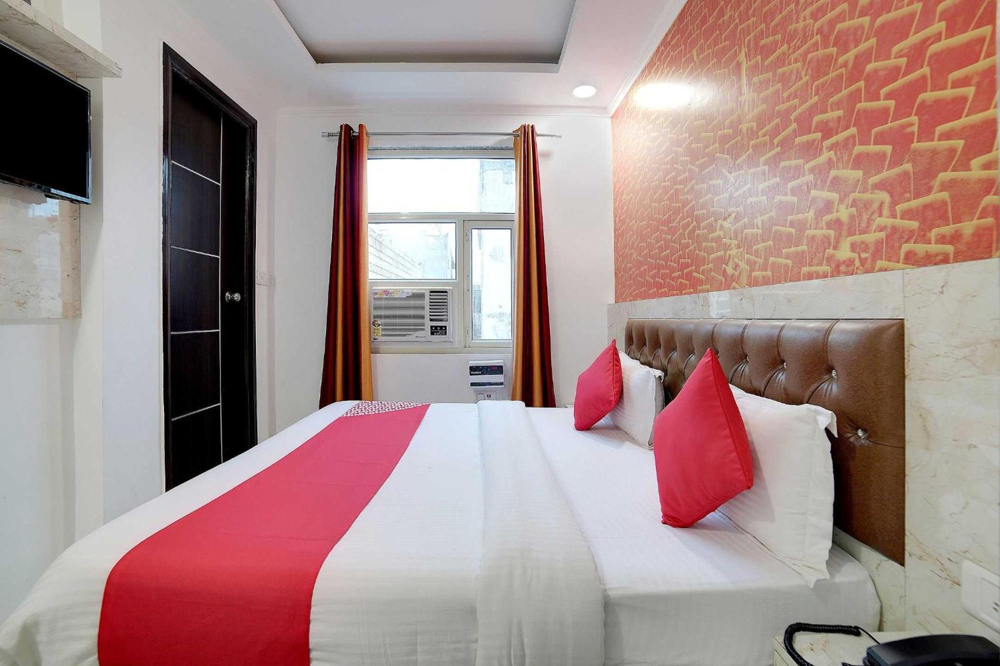 Hotel O Kanak Palace Нью-Делі Екстер'єр фото